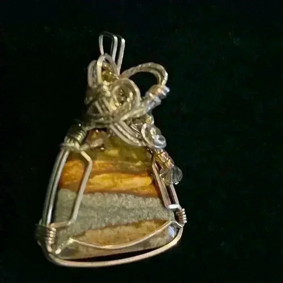 Handmade and designed pendant - Picture 1 of 6